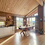 3 Bedroom Lovely In Flå