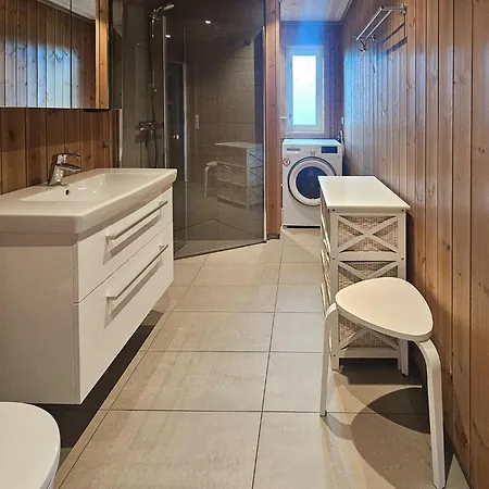 3 Bedroom Lovely In بيت للعطل *