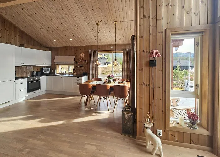 Casa de Férias 3 Bedroom Lovely In Flå