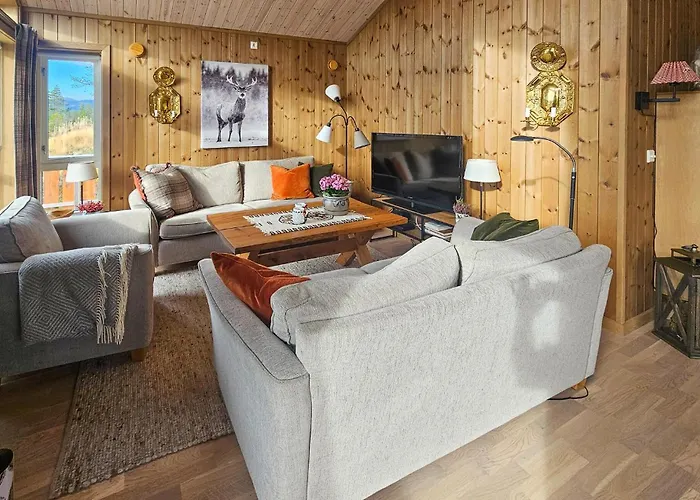 3 Bedroom Lovely In *